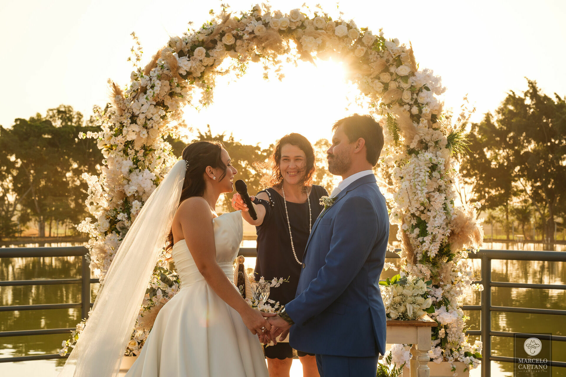 Foto Casamento no por do sol - Juliana e Eder Foto Casamento no por do sol - Juliana e Eder - Imagem 33