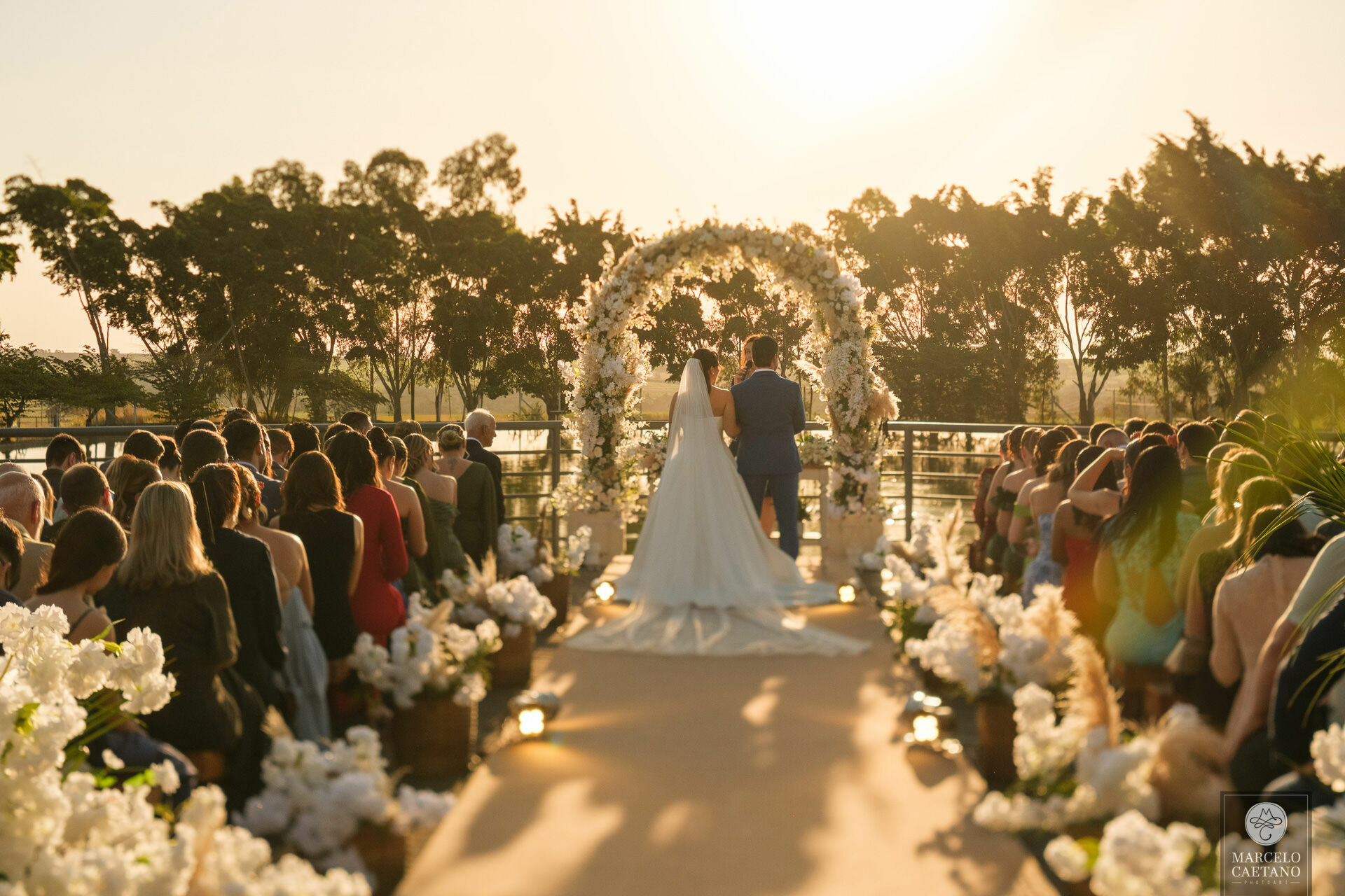 Foto Casamento no por do sol - Juliana e Eder Foto Casamento no por do sol - Juliana e Eder - Imagem 28