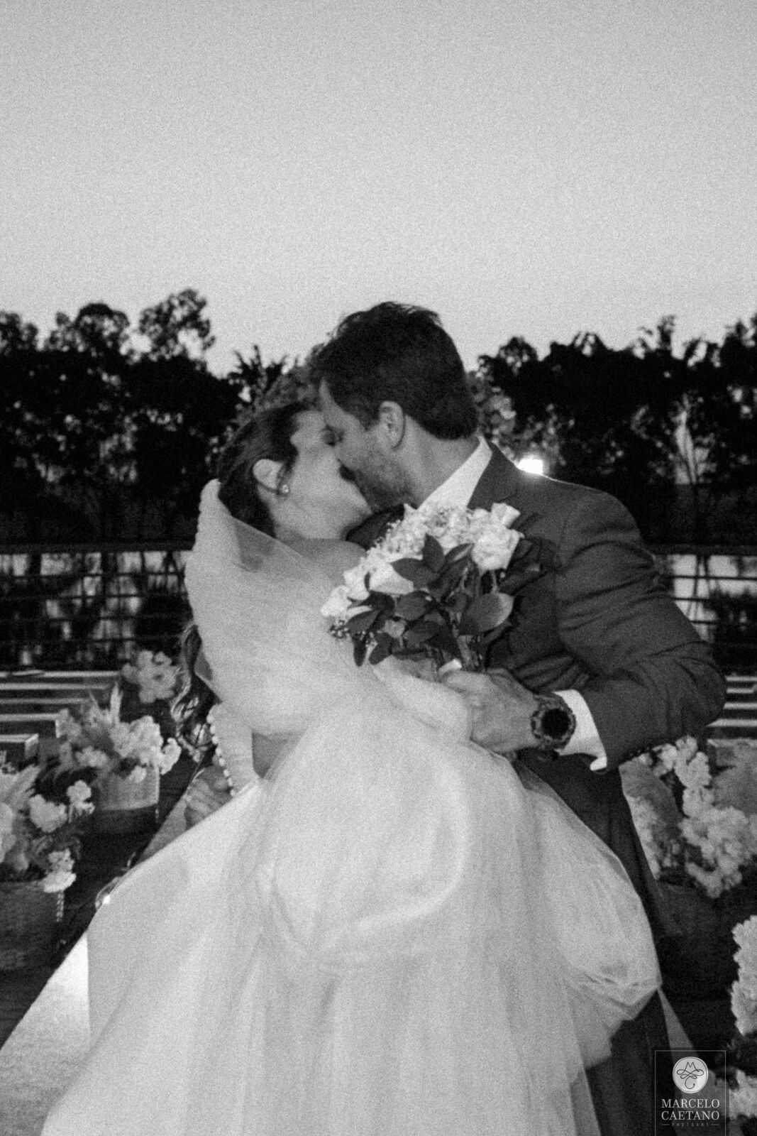 Foto Casamento no por do sol - Juliana e Eder Foto Casamento no por do sol - Juliana e Eder - Imagem 70