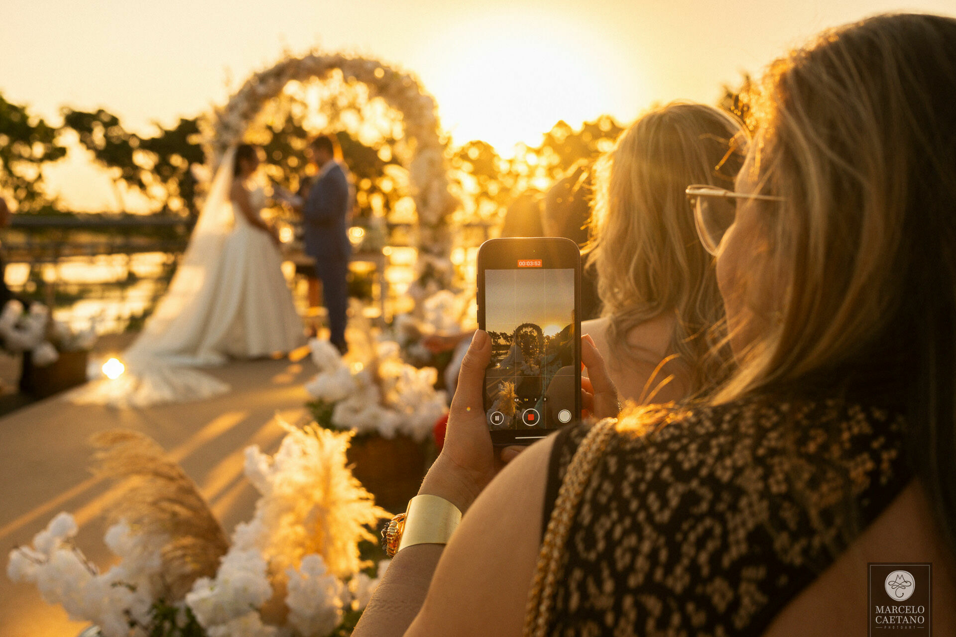 Foto Casamento no por do sol - Juliana e Eder Foto Casamento no por do sol - Juliana e Eder - Imagem 53