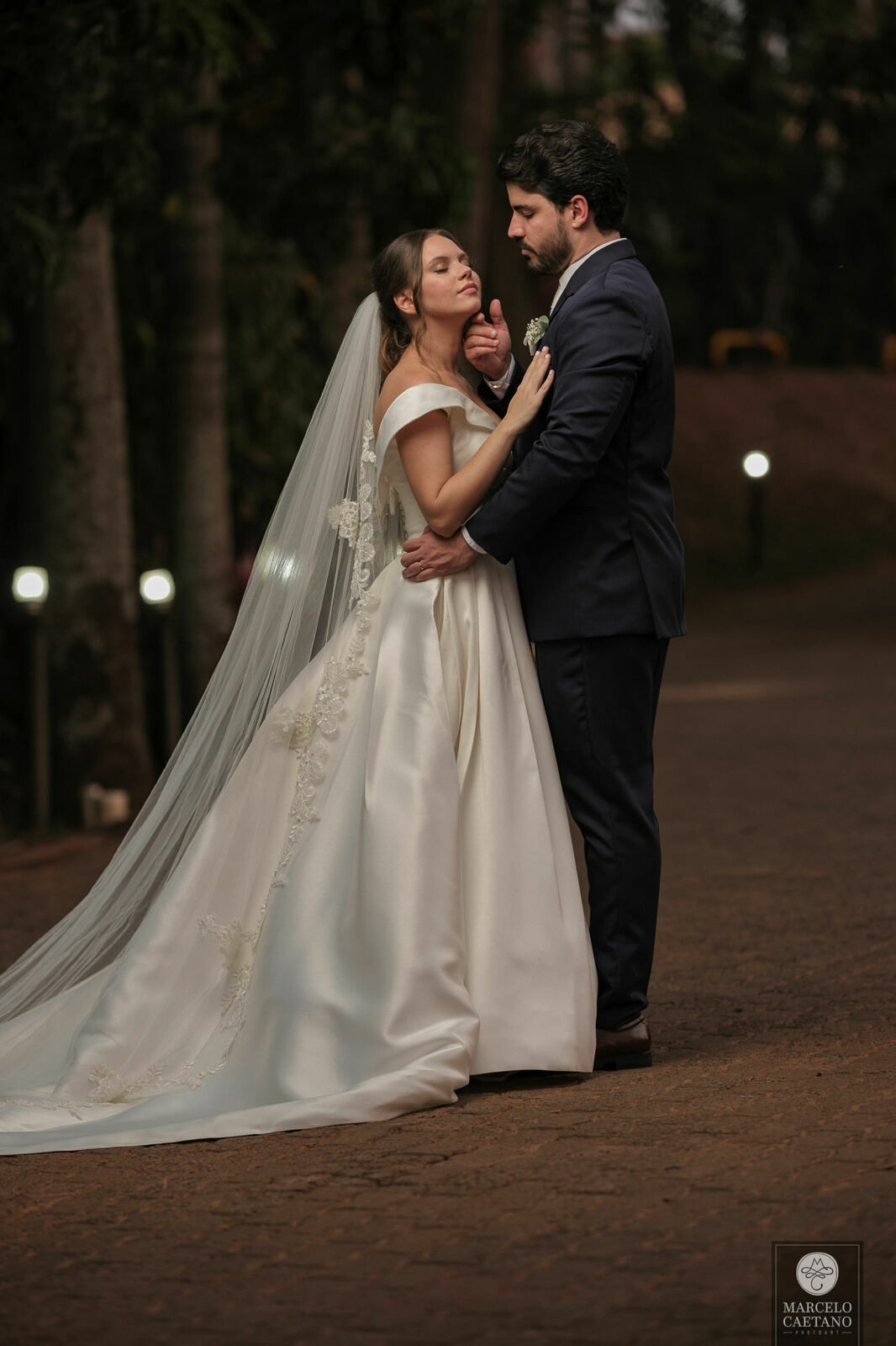 Foto Casamento no por do sol - Lorrana e Guilherme Foto Casamento no por do sol - Lorrana e Guilherme - Imagem 37