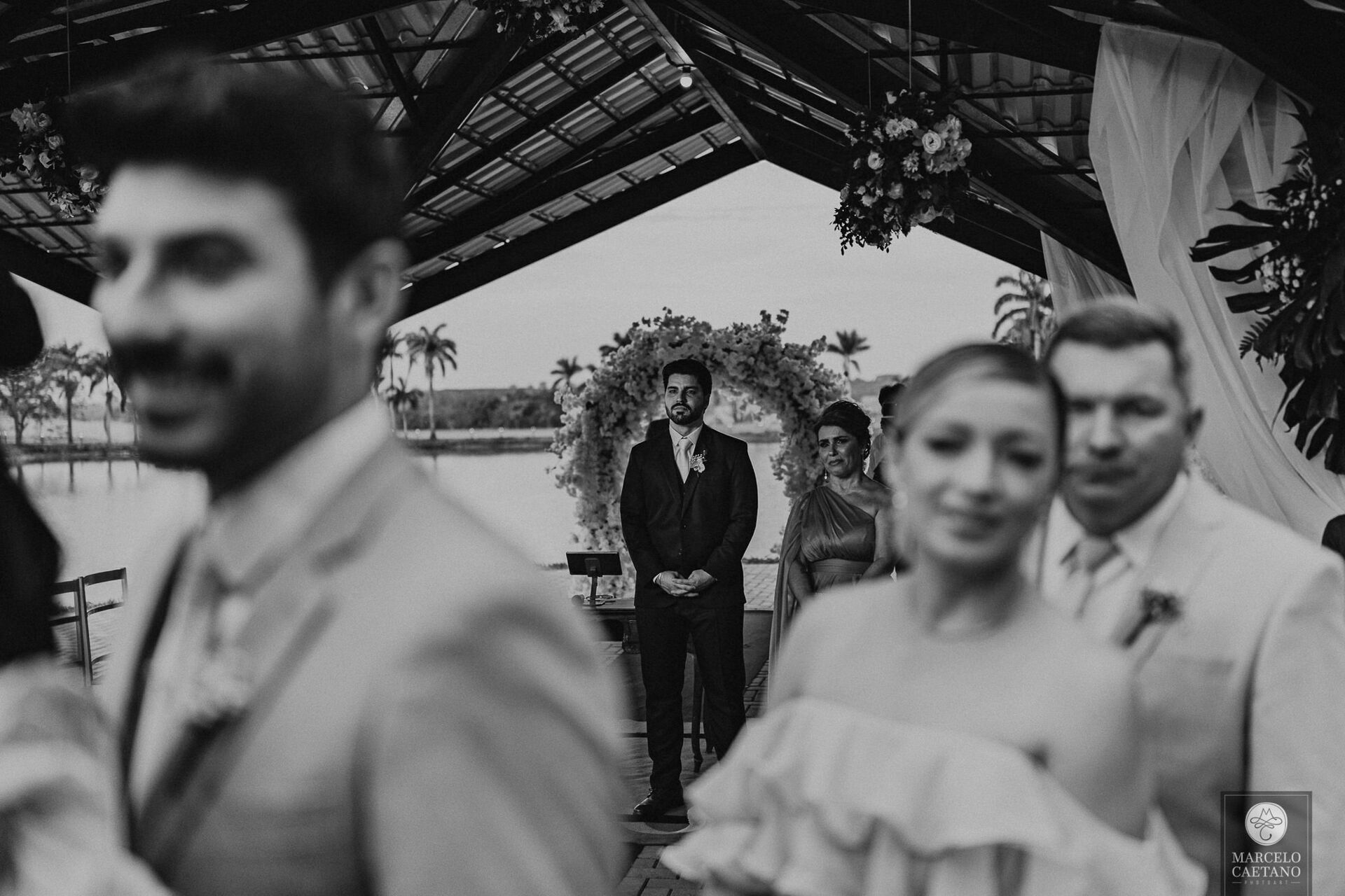 Foto Casamento no por do sol - Lorrana e Guilherme Foto Casamento no por do sol - Lorrana e Guilherme - Imagem 22