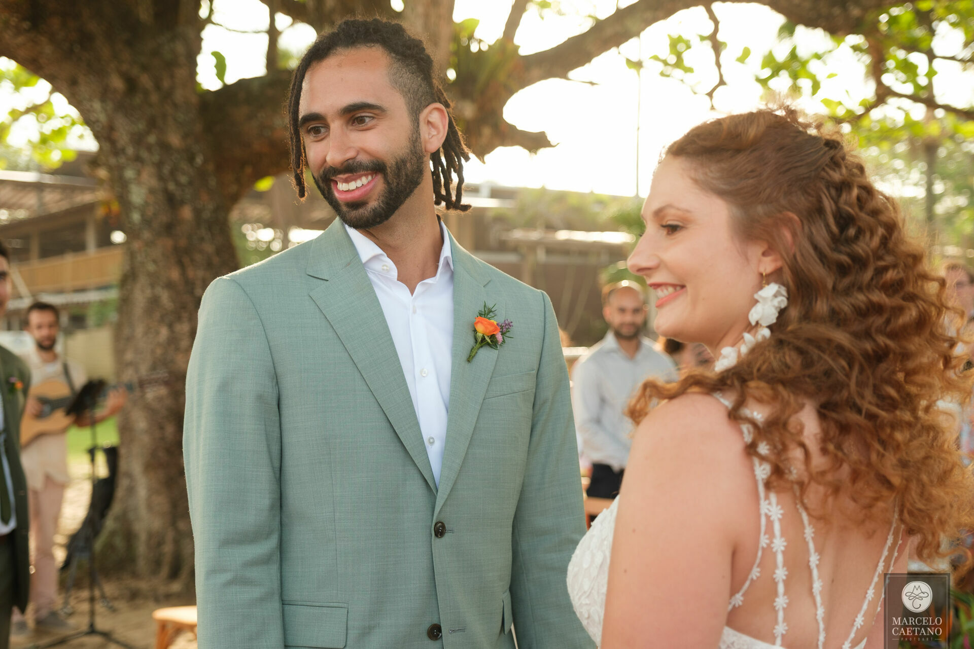 Foto Casamento na praia - Ubatuba - Vanessa e Gabriel - Imagem 42