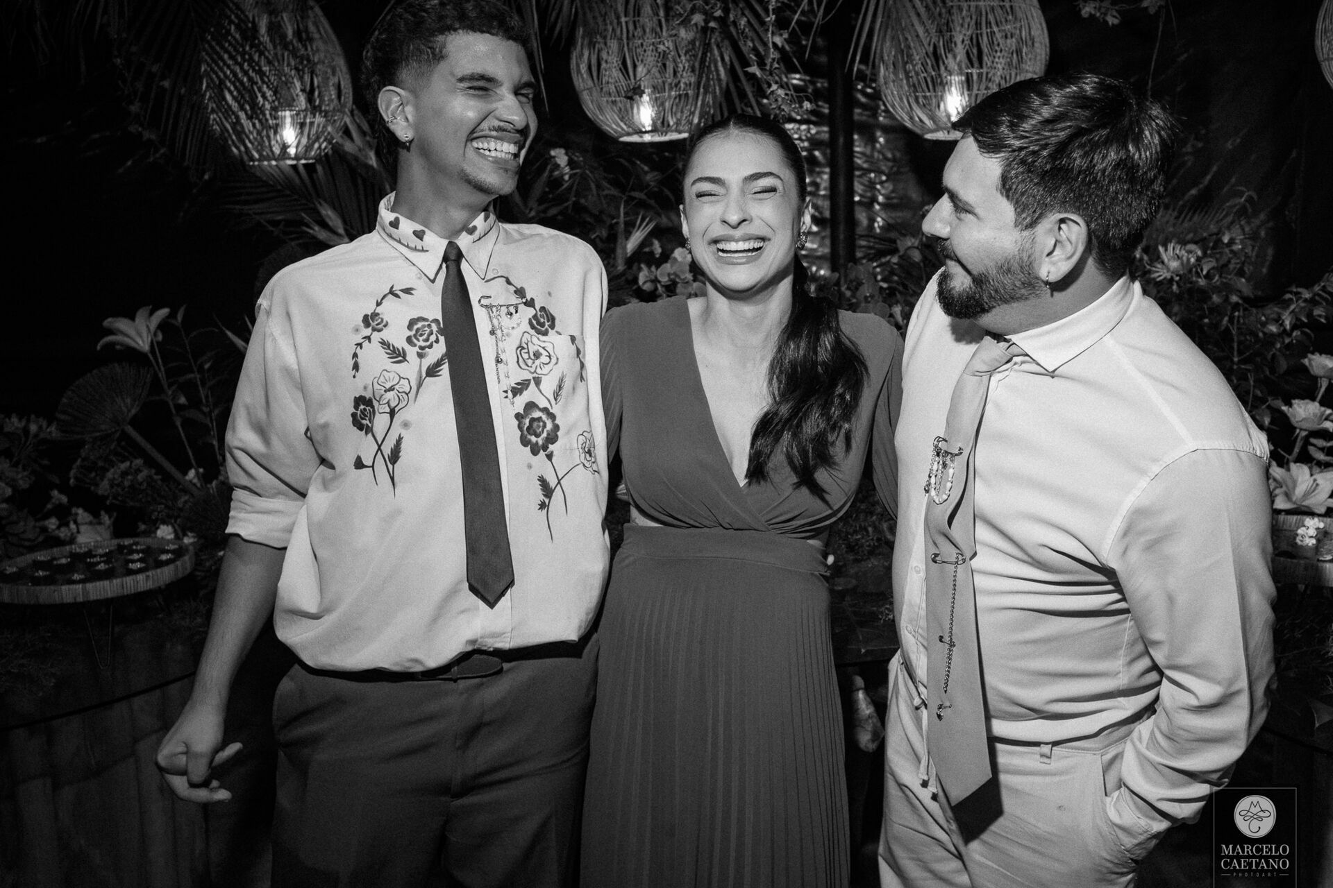 Foto Casamento na praia - Ubatuba - Vanessa e Gabriel - Imagem 116