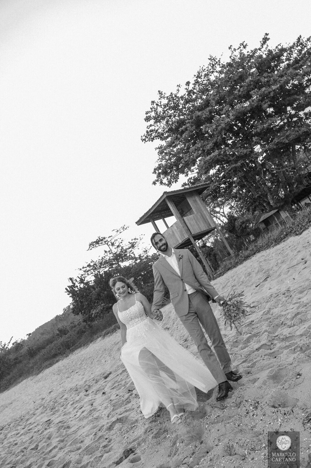 Foto Casamento na praia - Ubatuba - Vanessa e Gabriel - Imagem 67