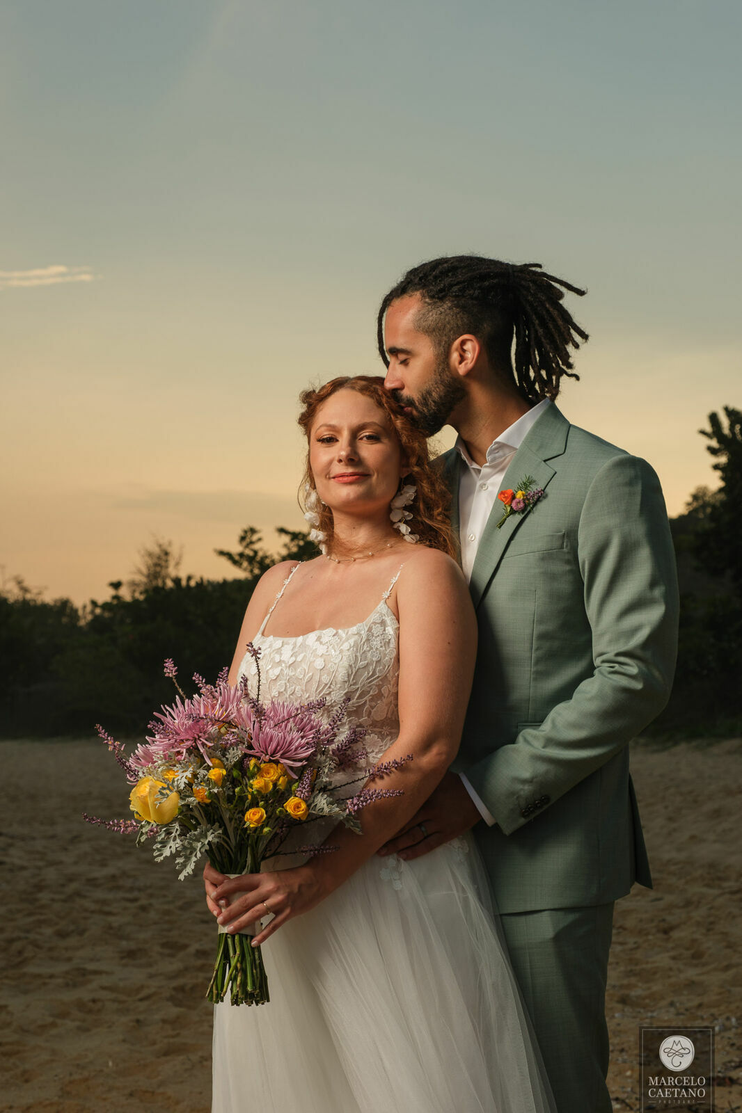 Foto Casamento na praia - Ubatuba - Vanessa e Gabriel - Imagem 73