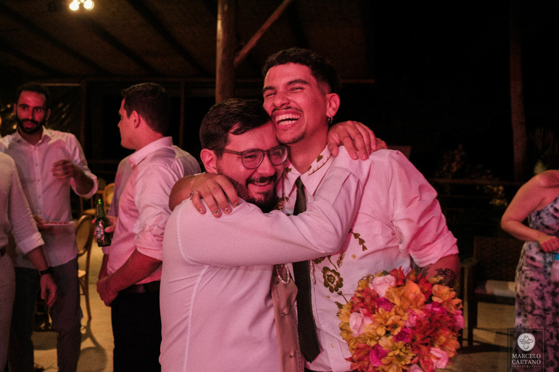 Foto Casamento na praia - Ubatuba - Vanessa e Gabriel - Imagem 107