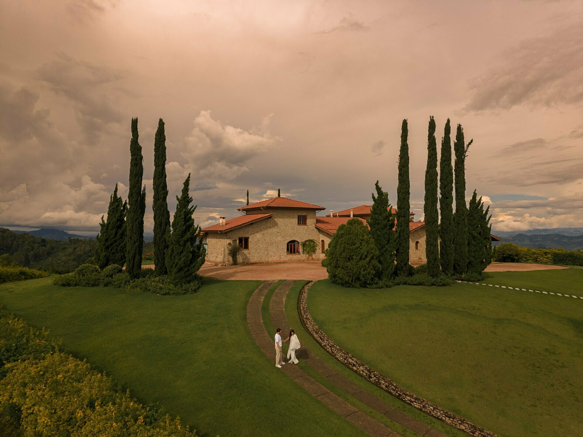 Ensaio Casa Di Pietra - Villa Toscana - Letícia e Fábio