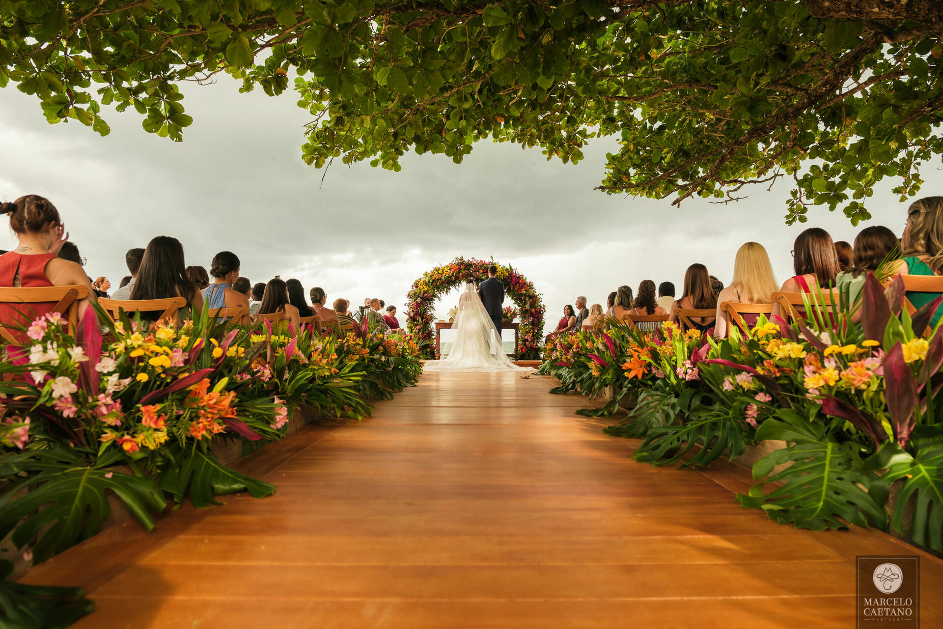 Foto Casamento na Praia - Ubatuba - Stephane e Nicholas - Imagem 34