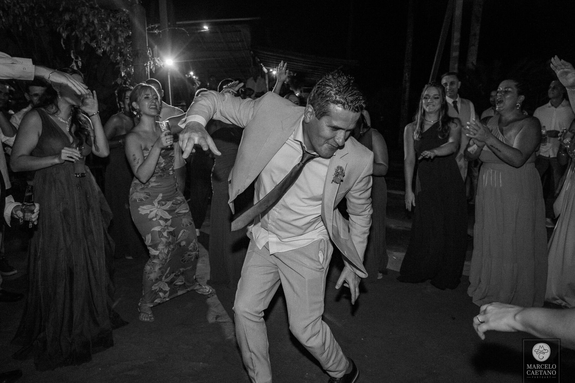 Foto Casamento na Praia - Ubatuba - Stephane e Nicholas - Imagem 89
