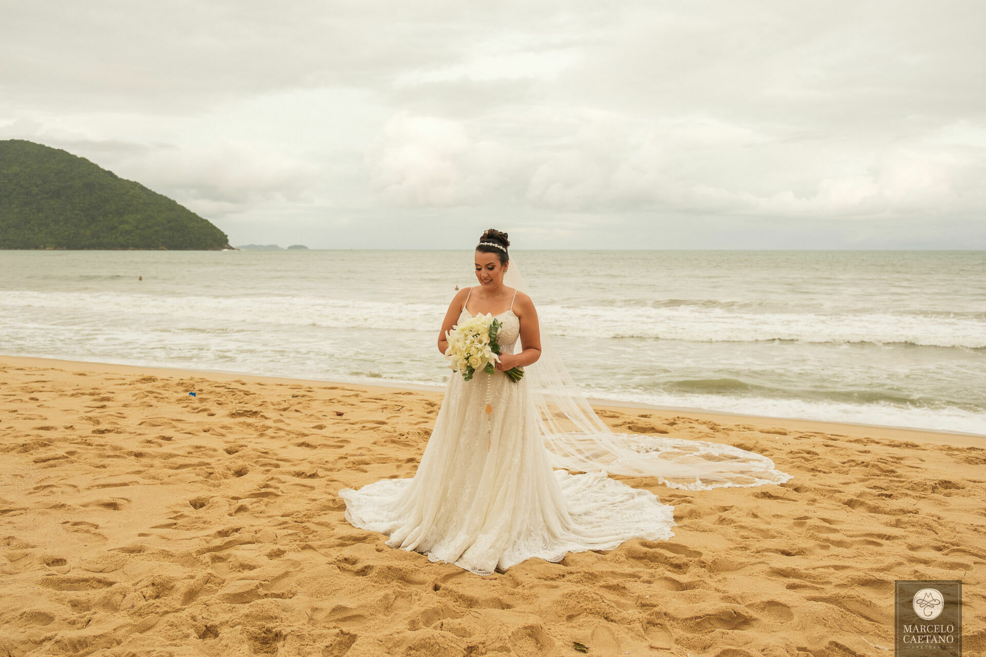 Foto Casamento na Praia - Ubatuba - Stephane e Nicholas - Imagem 55