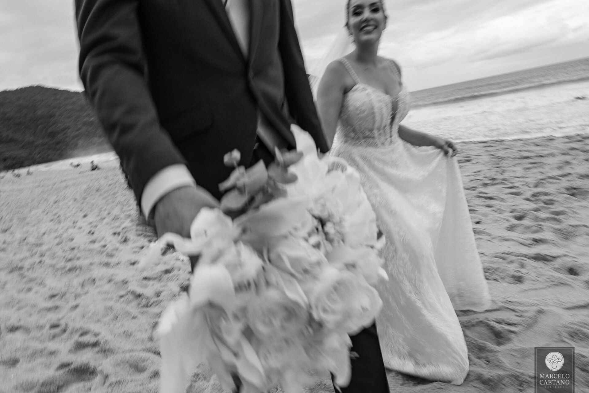 Foto Casamento na Praia - Ubatuba - Stephane e Nicholas - Imagem 62