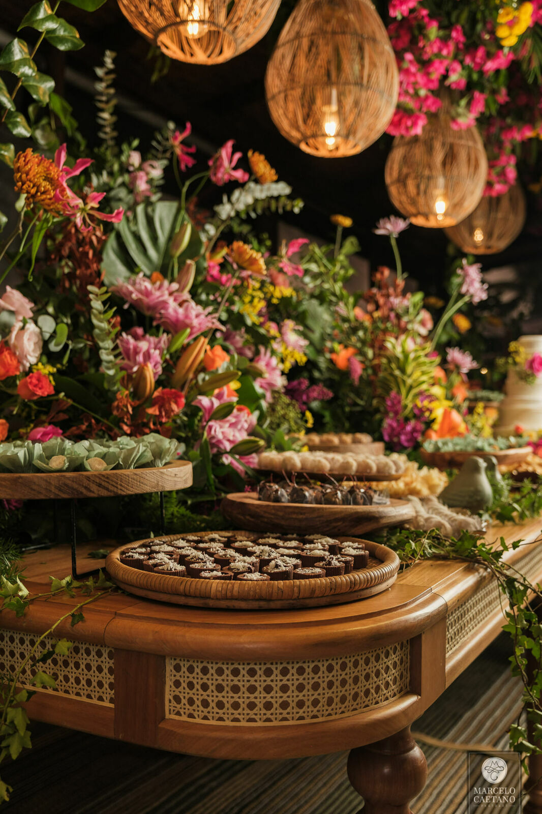 Foto Casamento na Praia - Ubatuba - Stephane e Nicholas - Imagem 76