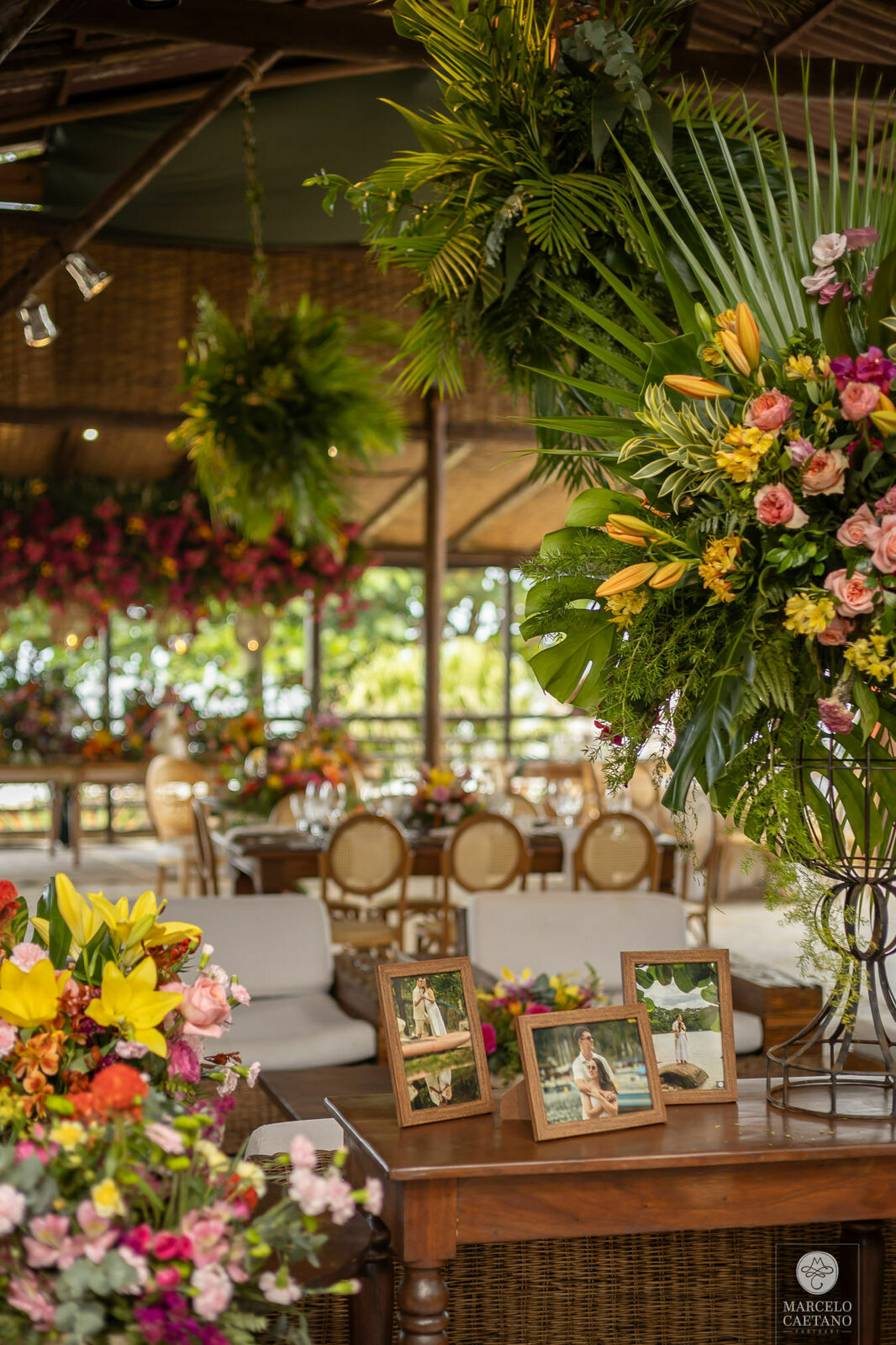 Foto Casamento na Praia - Ubatuba - Stephane e Nicholas - Imagem 69