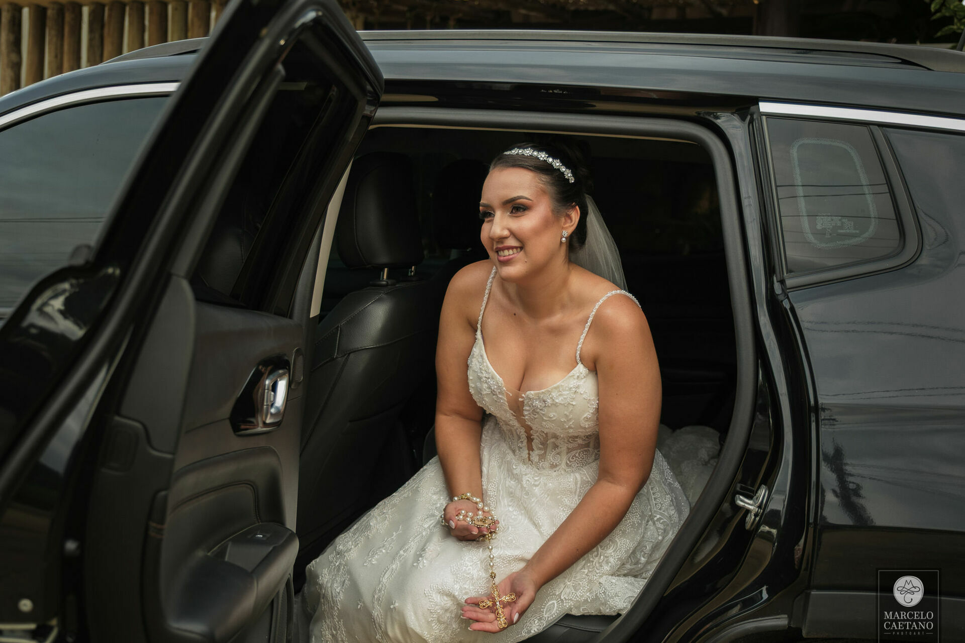 Foto Casamento na Praia - Ubatuba - Stephane e Nicholas - Imagem 24