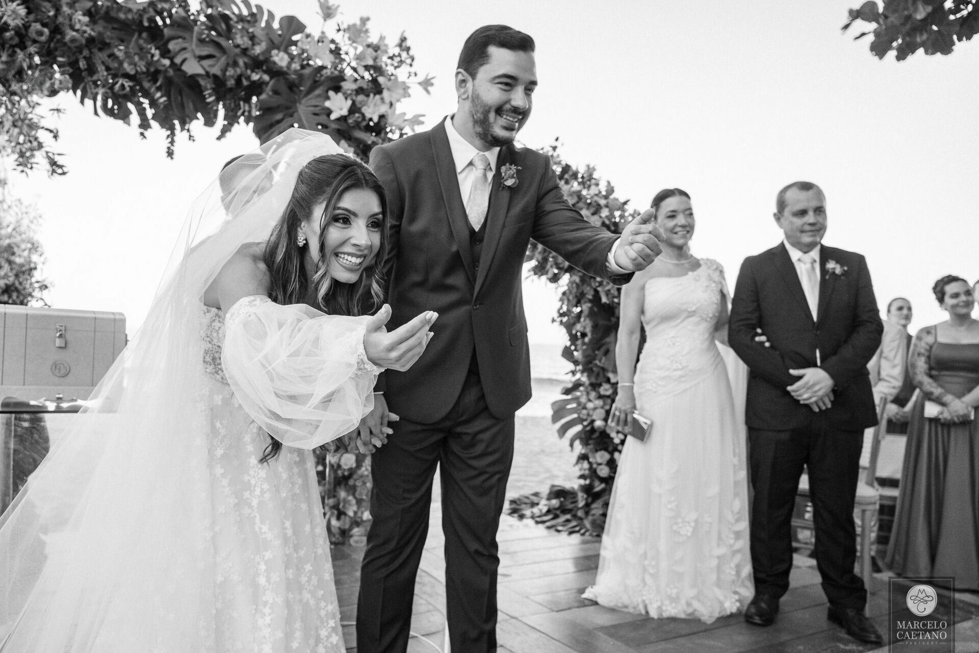 Foto Casamento em Ubatuba - Bruna e Vicente - Imagem 56