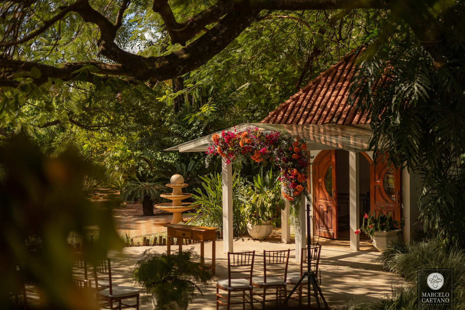 Foto Casamento no pôr do sol - Karol e Matheus - Imagem 40