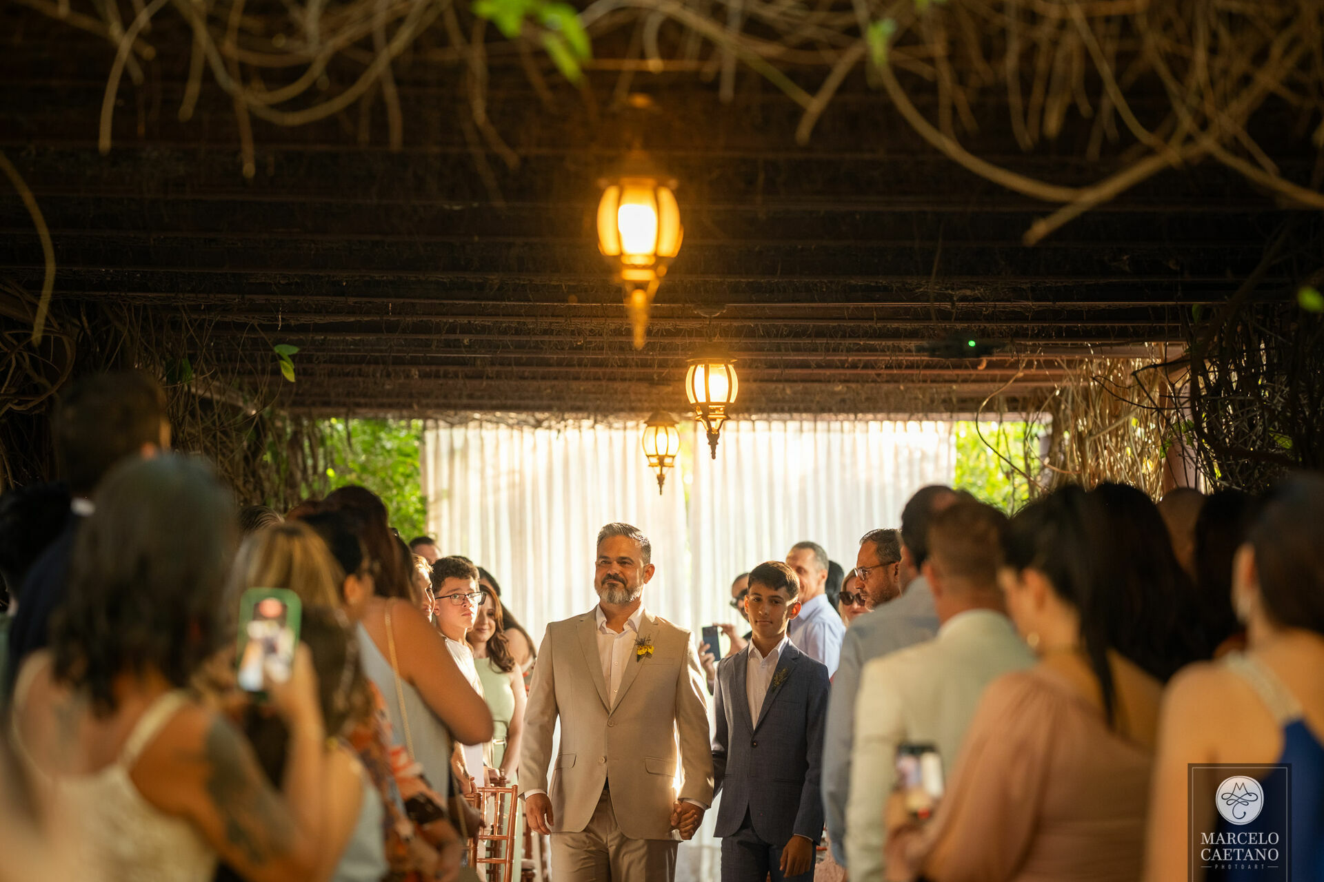Foto Casamento no pôr do sol - Karol e Matheus - Imagem 45