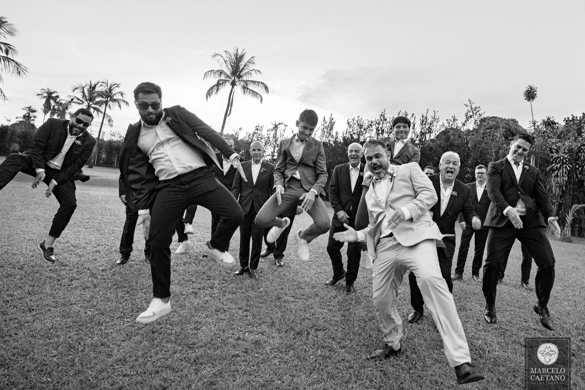 Foto Casamento no pôr do sol - Karol e Matheus - Imagem 83