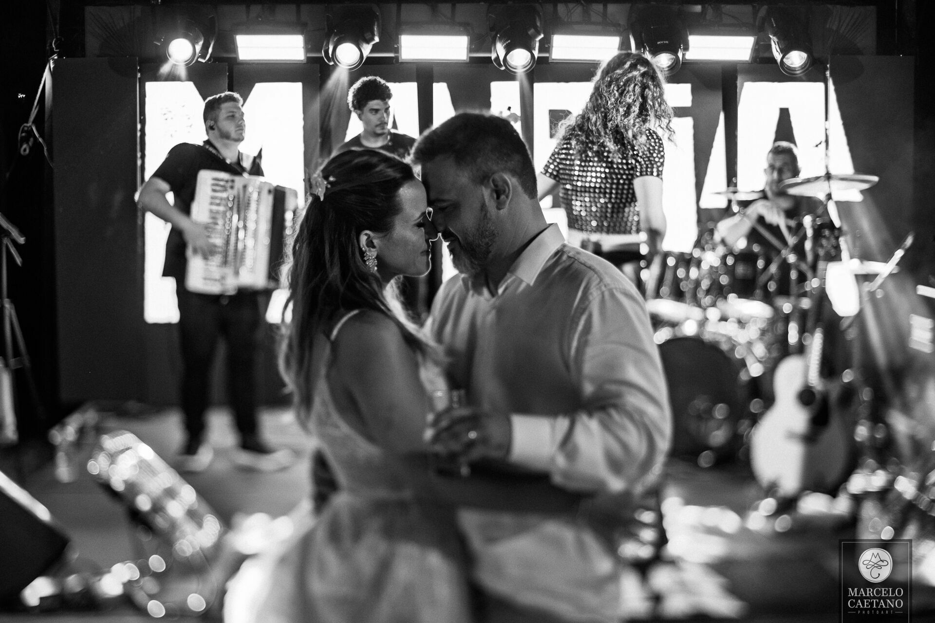 Foto Casamento no pôr do sol - Karol e Matheus - Imagem 126