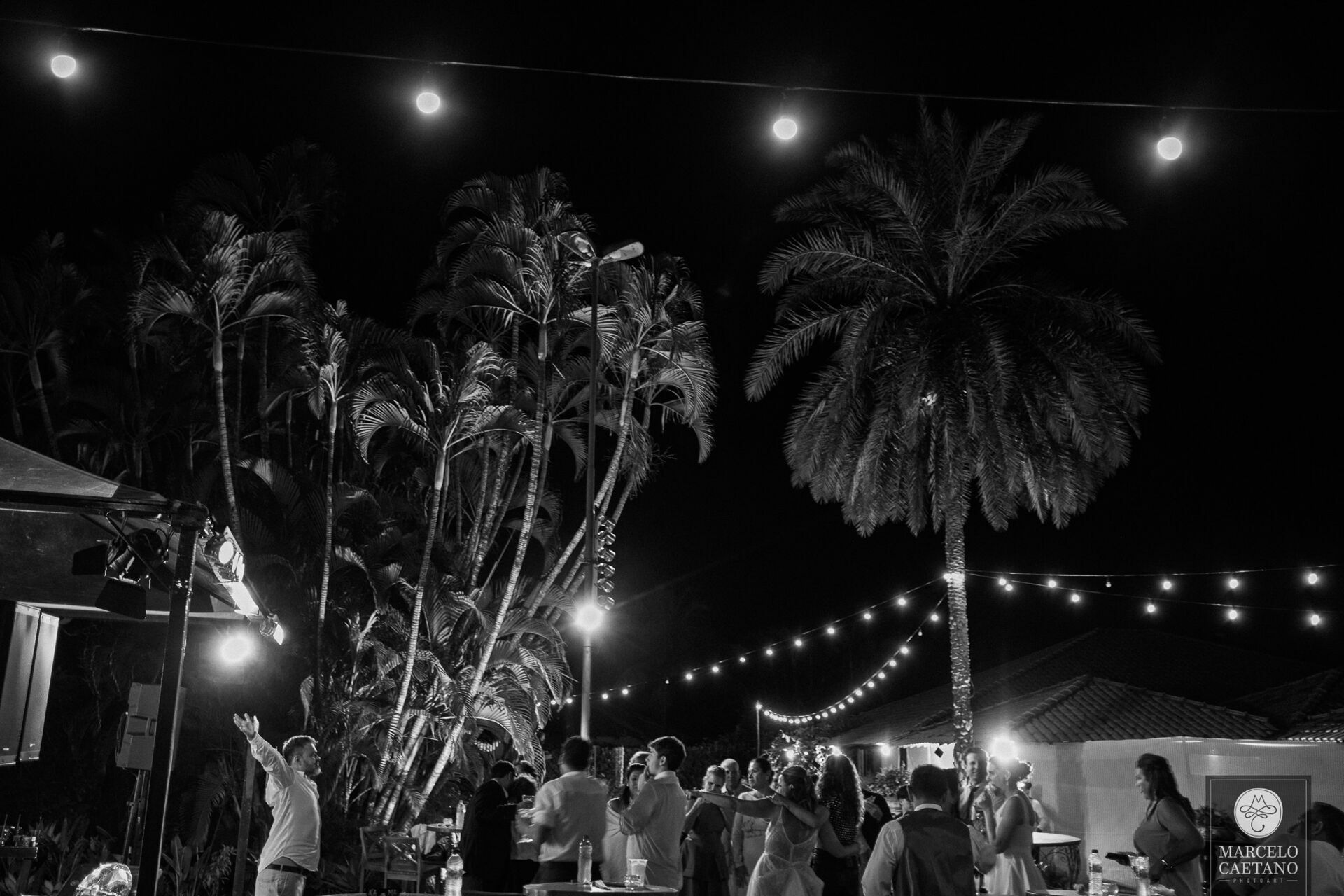 Foto Casamento no pôr do sol - Karol e Matheus - Imagem 135