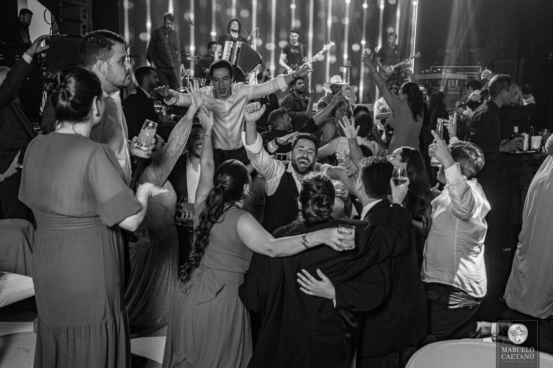 Foto Casamento Elago - Mari e Matheus Foto Casamento Elago - Mari e Matheus - Imagem 128