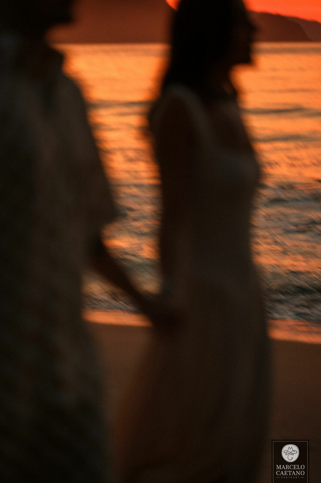 Foto Ensaio pré-wedding na praia - Gabi e João Foto Ensaio pré-wedding na praia - Gabi e João - Imagem 1