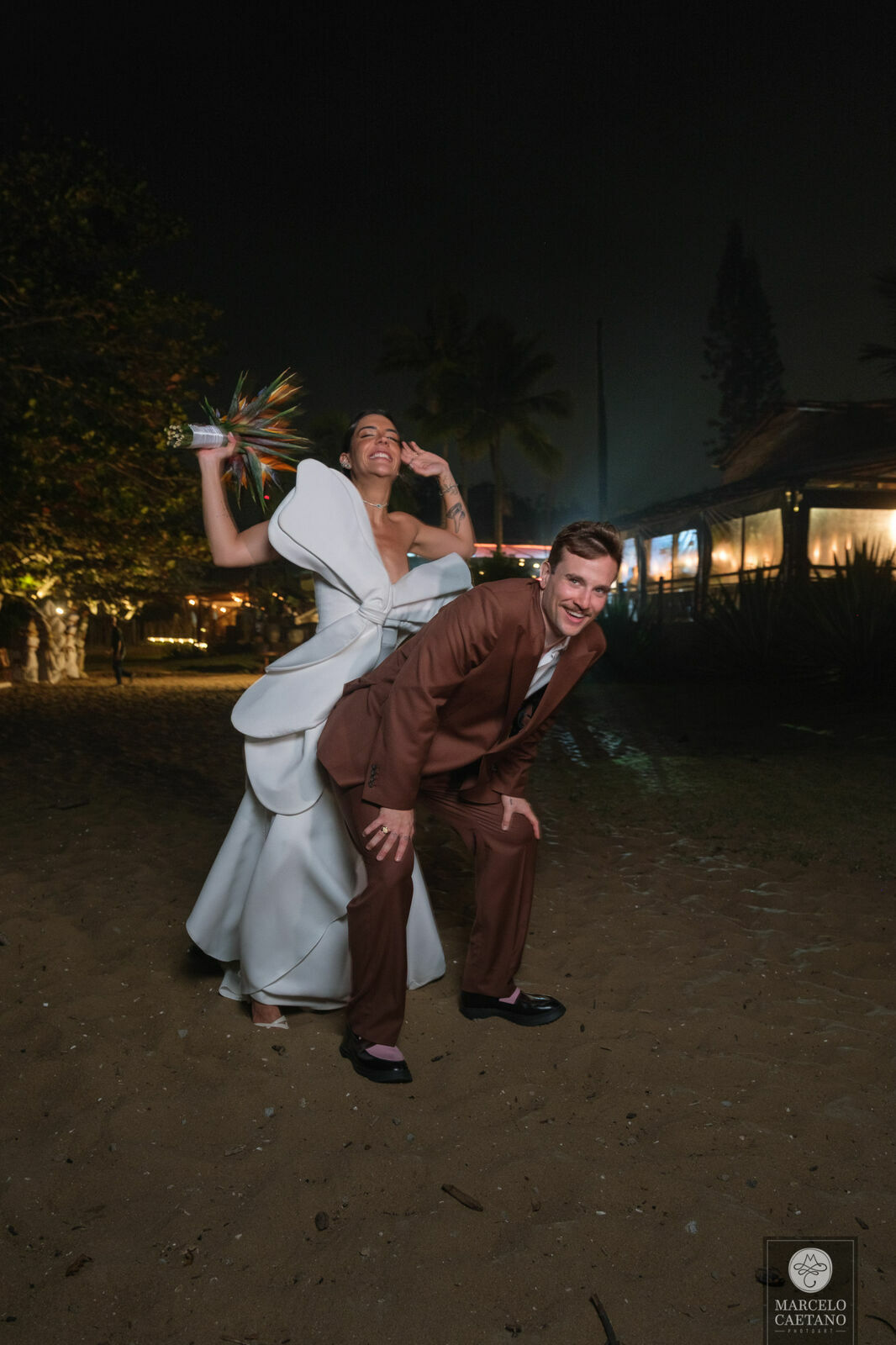 Foto Destination wedding em Ubatuba - Gabi e João - Imagem 159