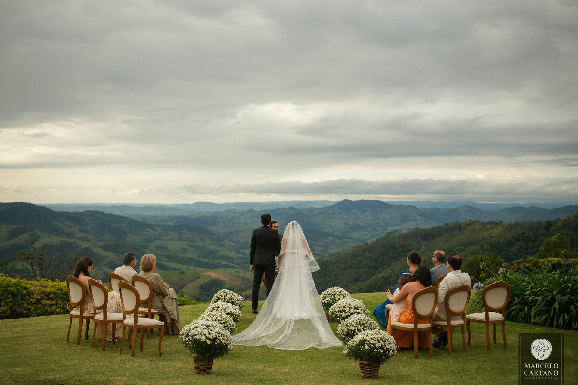 Foto Casamento intimista Casa Di Pietra - Serra Negra - Iza e Diego Foto Casamento intimista Casa Di Pietra - Serra Negra - Iza e Diego - Imagem 60