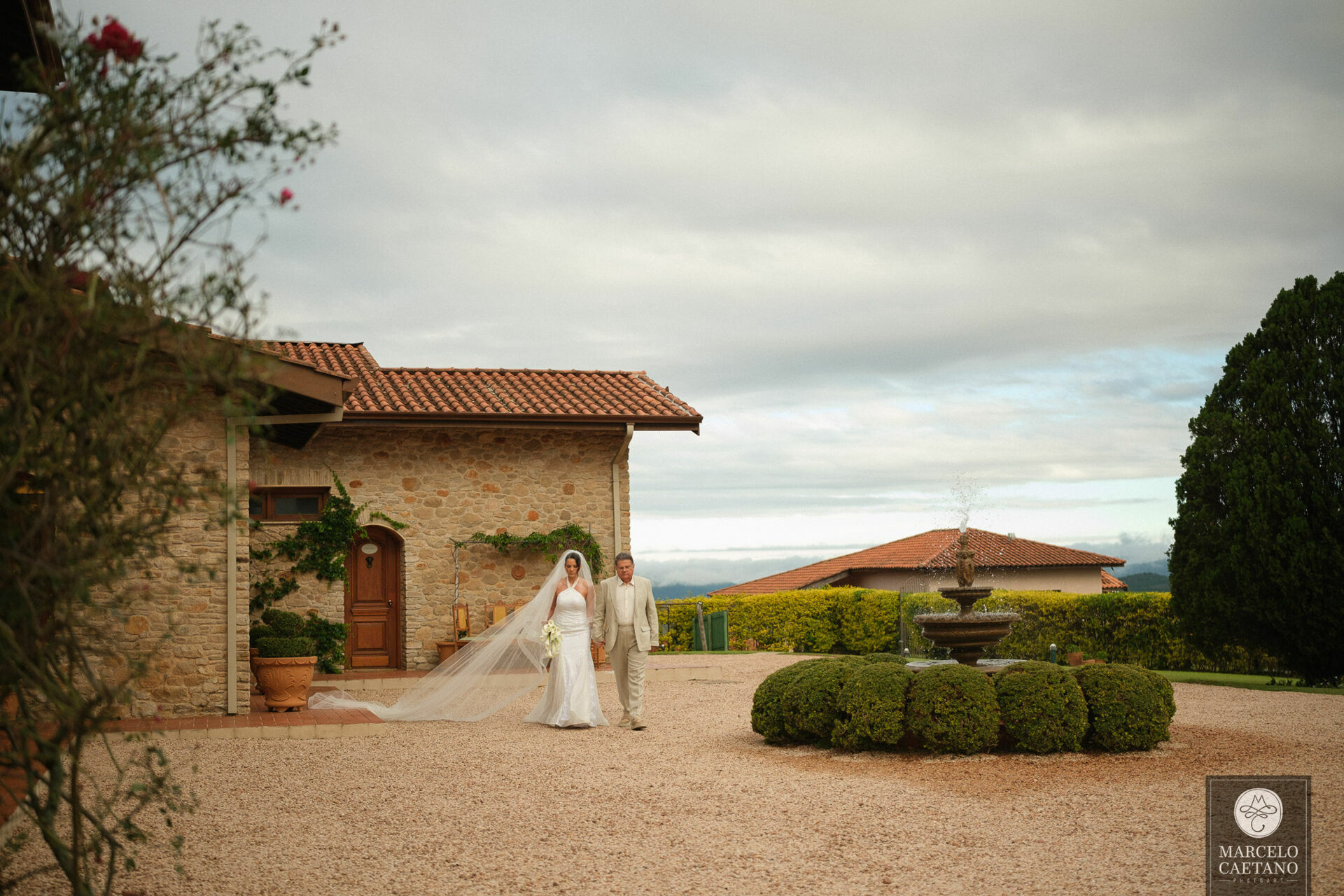 Foto Casamento intimista Casa Di Pietra - Serra Negra - Iza e Diego Foto Casamento intimista Casa Di Pietra - Serra Negra - Iza e Diego - Imagem 55