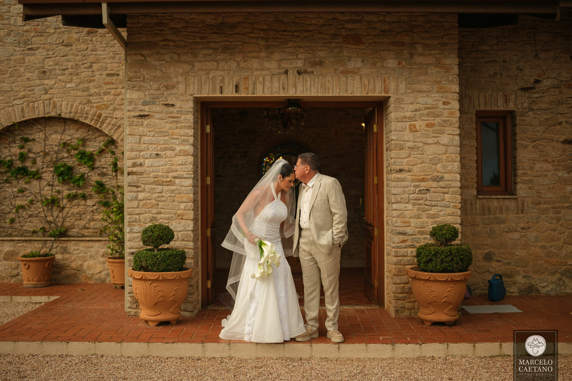 Foto Casamento intimista Casa Di Pietra - Serra Negra - Iza e Diego Foto Casamento intimista Casa Di Pietra - Serra Negra - Iza e Diego - Imagem 42