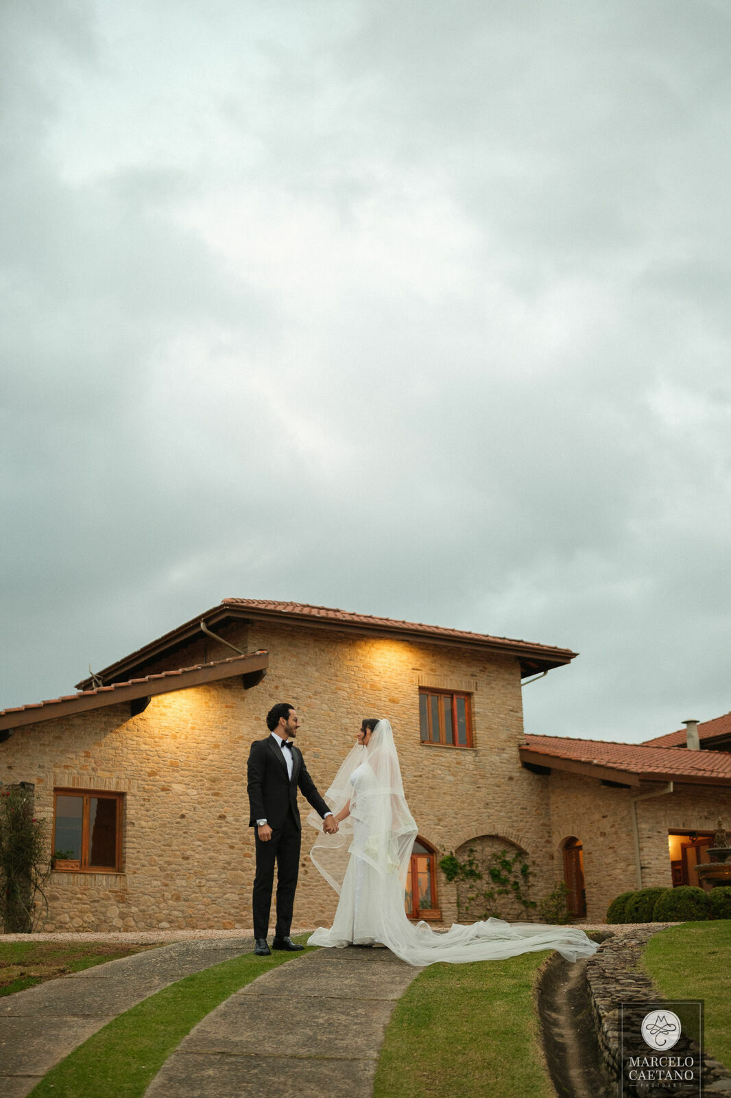 Foto Casamento intimista Casa Di Pietra - Serra Negra - Iza e Diego Foto Casamento intimista Casa Di Pietra - Serra Negra - Iza e Diego - Imagem 104