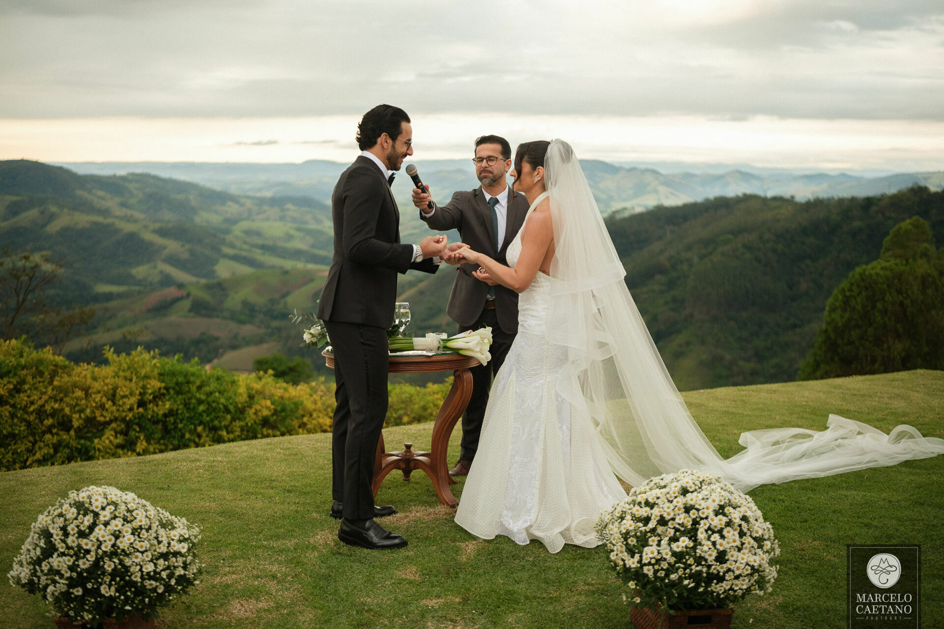 Foto Casamento intimista Casa Di Pietra - Serra Negra - Iza e Diego Foto Casamento intimista Casa Di Pietra - Serra Negra - Iza e Diego - Imagem 89